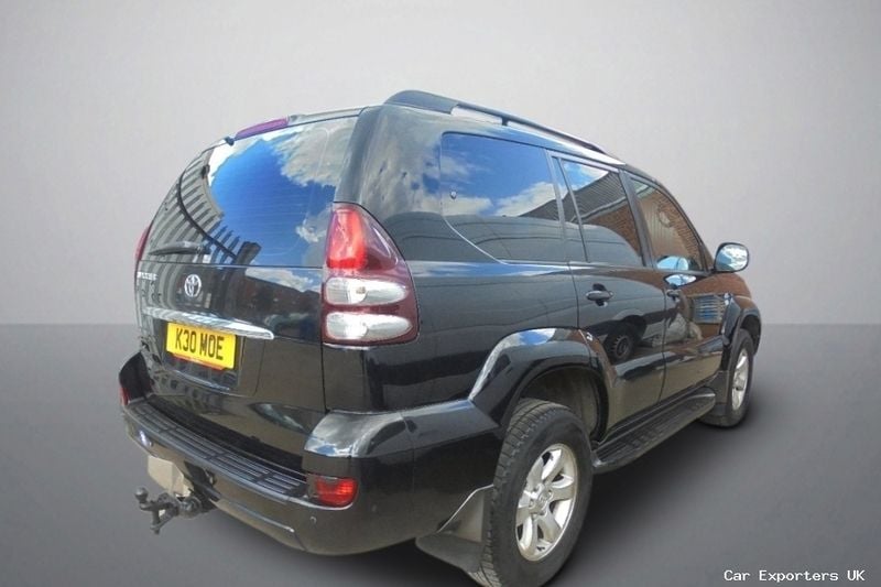 Used Toyota Land Cruiser 164 HP (120 kW) 2005 SUV