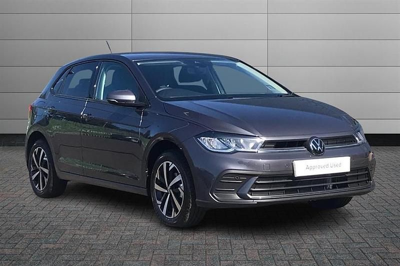 Smokey grey New 2025 VW Polo Match Hatchback | £20,650 (Good price) - Image 1/3
