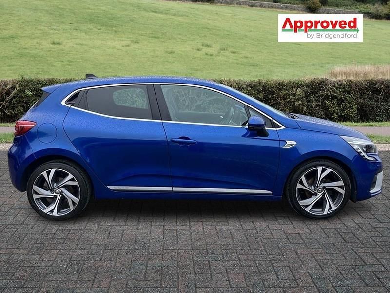 Used Renault Clio V RS Line 90 HP (66 kW) 2021 Blue Hatchback