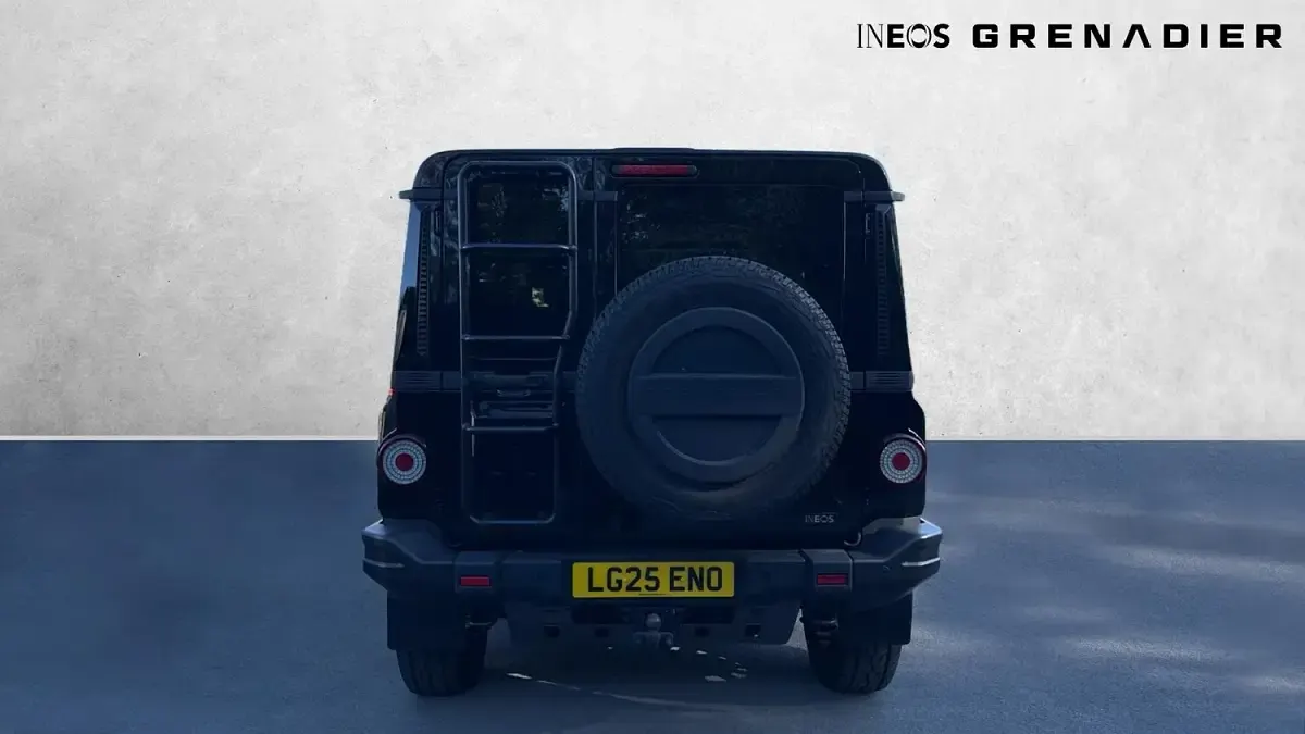 Used Ineos Grenadier 249 HP (183 kW) 2025 Black MPV