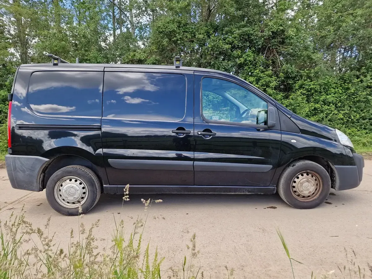 Used Citroën Dispatch 89 HP (65 kW) 2012 Black MPV