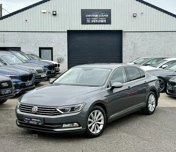 Used VW Passat Business 150 HP (110 kW) 2016 Grey Sedan