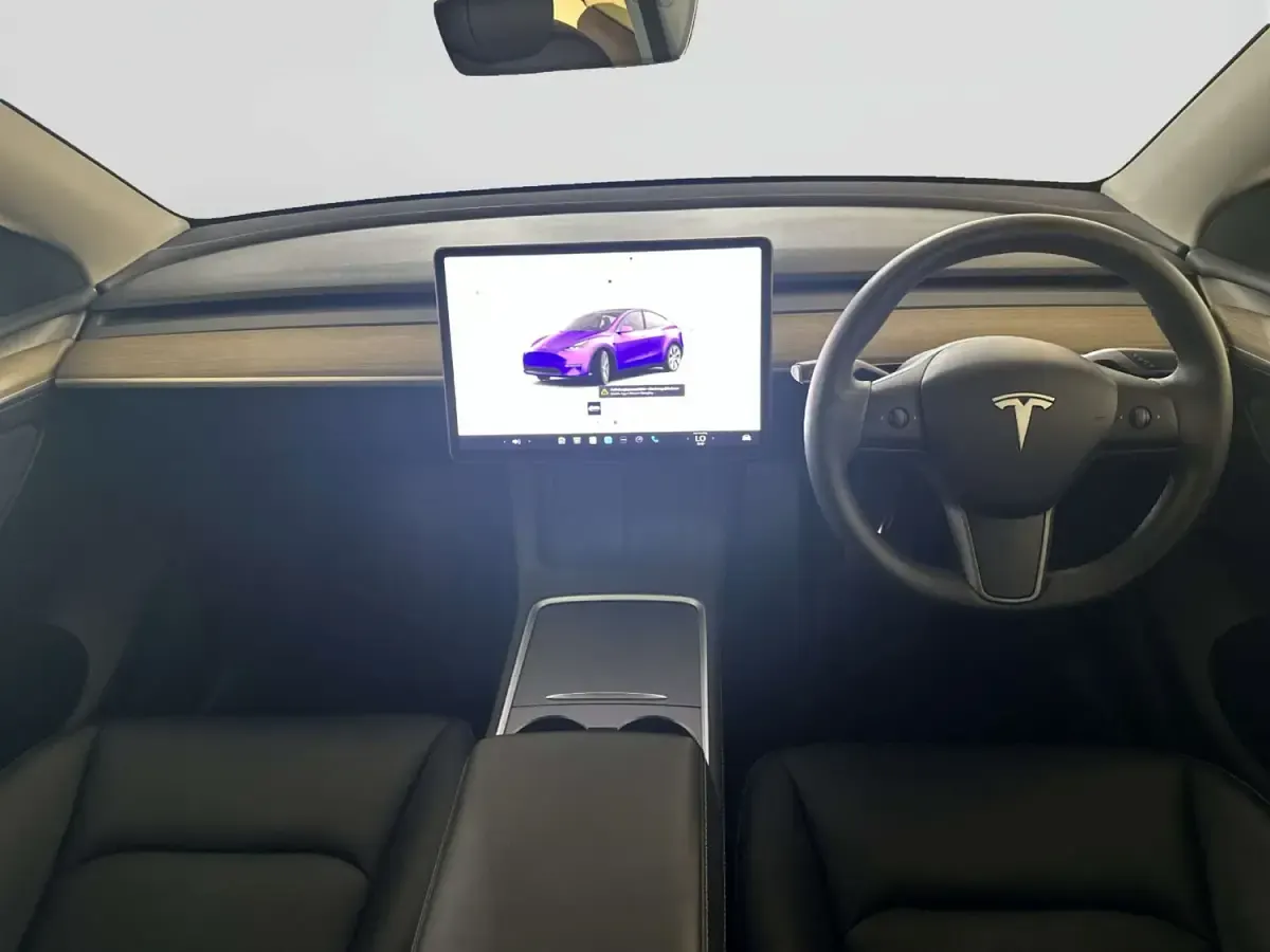 Usado Tesla Model Y RWD 254 kW (346 CV) 2023 Blanco SUV