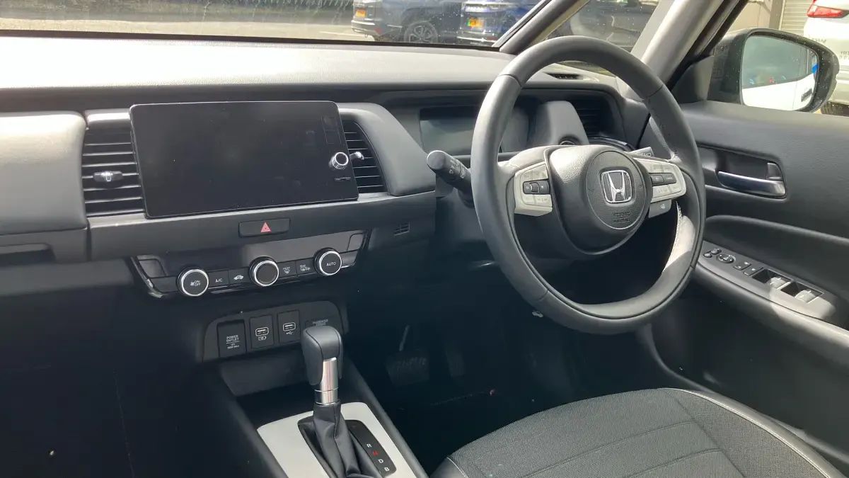 Used Honda Jazz Advance 122 HP (89 kW) 2025 White Hatchback