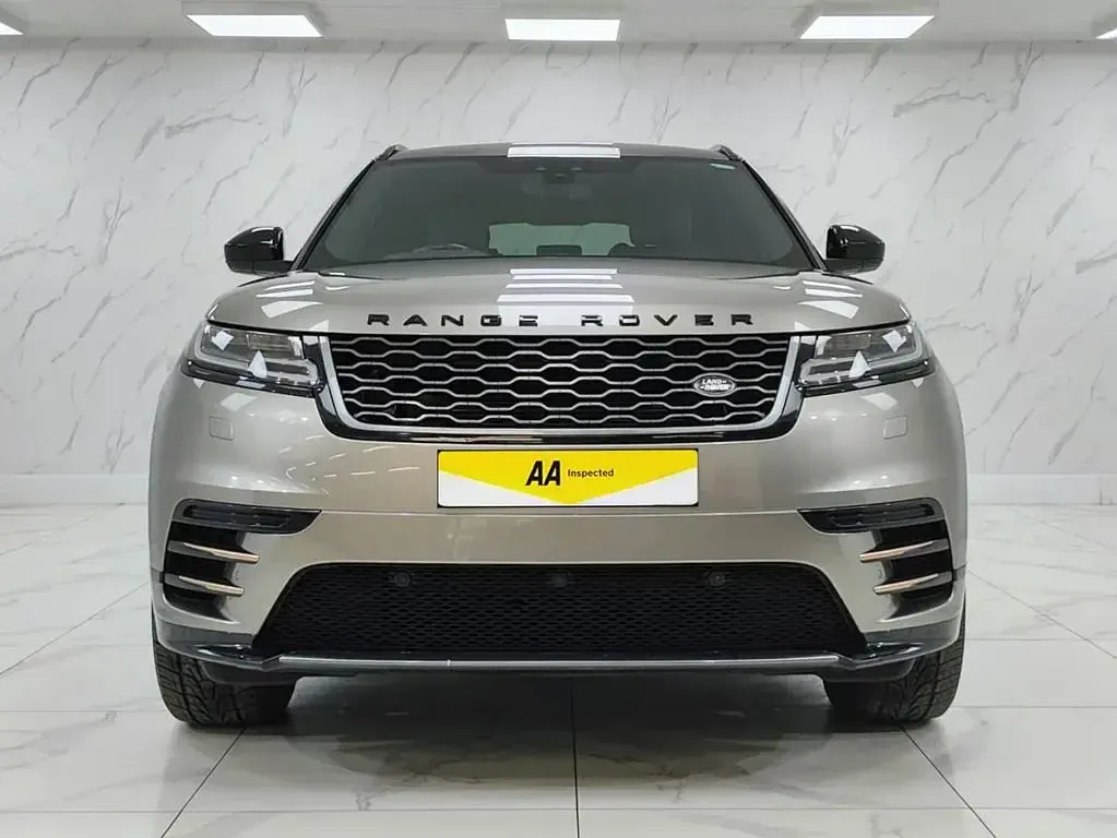 Used Land Rover Range Rover Velar SE Dynamic 180 HP (132 kW) 2019 Silver SUV