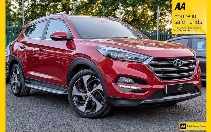 Used Hyundai Tucson Premium 185 HP (136 kW) 2015 Red SUV