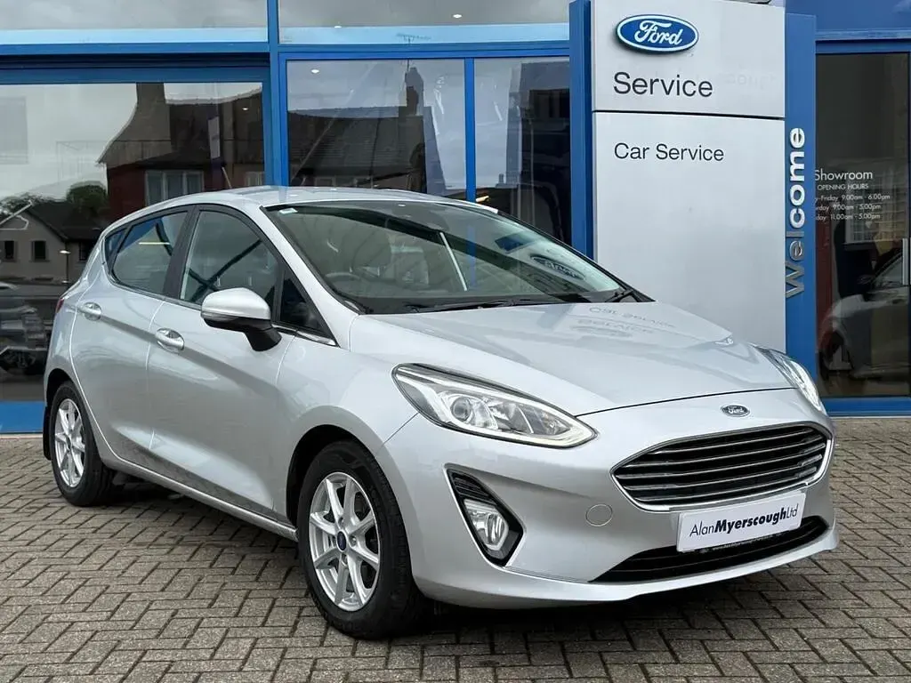 Used Ford Fiesta Zetec 2018 Silver Hatchback