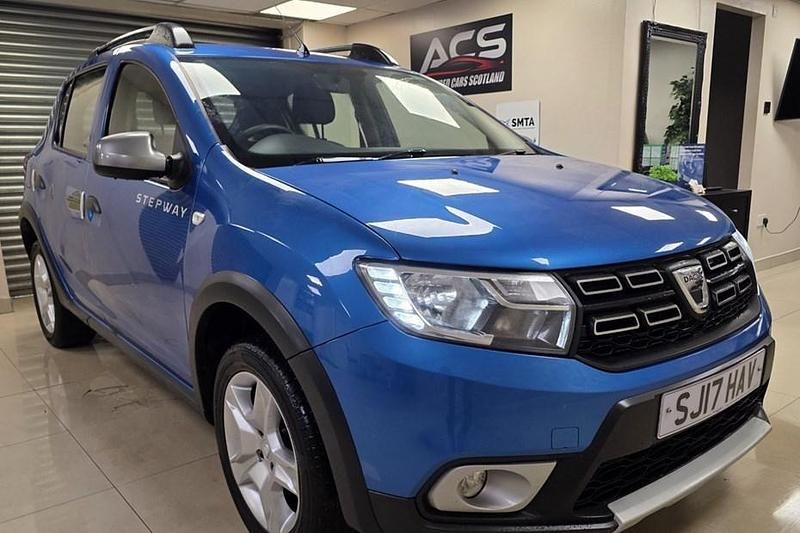 Used Dacia Sandero Ambiance 90 HP (66 kW) 2017