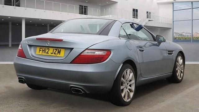 Used Mercedes SLK200 184 HP (135 kW) 2012 Silver Cabriolet