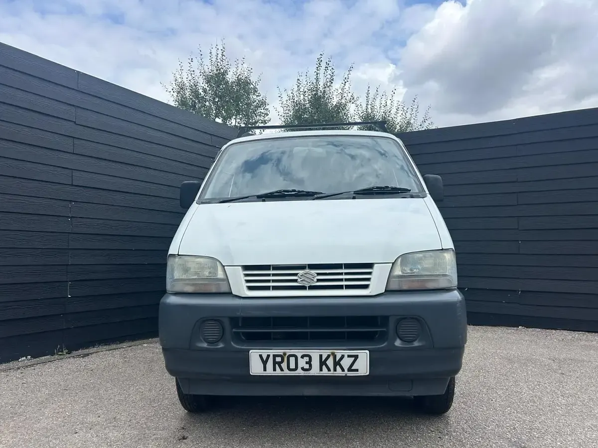 Used Suzuki Carry 2003 White Pickup