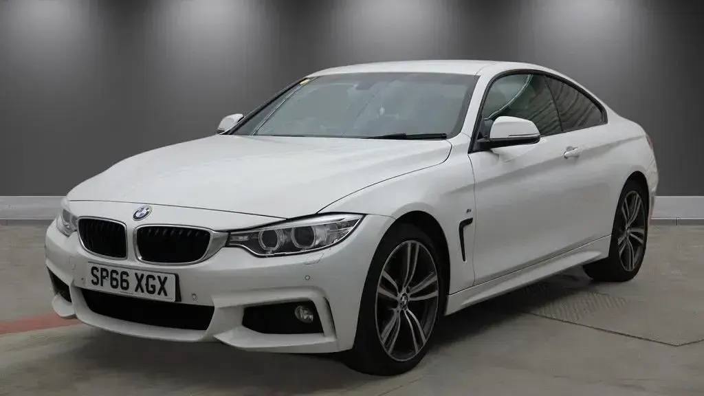 Used BMW 420 Coupé M Sport 184 HP (135 kW) 2016 White Coupe