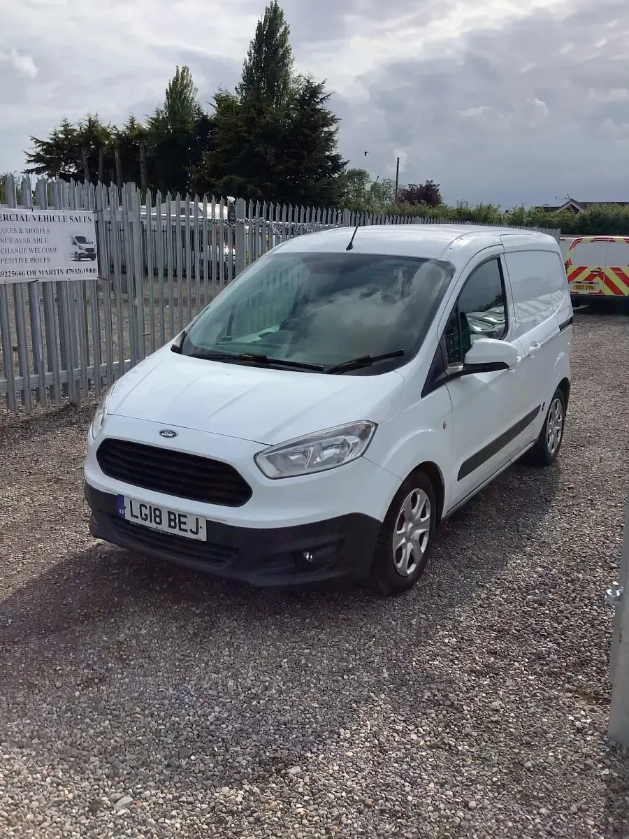 Used Ford Transit Trend 2018 White Van