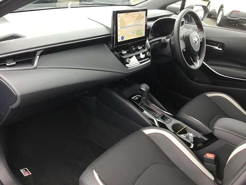 New Toyota Corolla Sport 138 HP (101 kW) 2025 Blue Estate