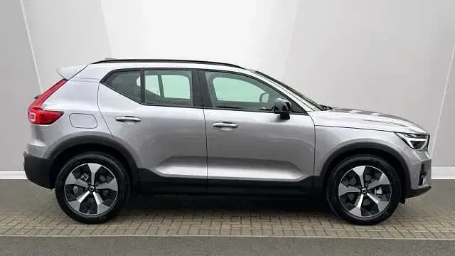 Nuevo Volvo XC40 Plus 161 CV (118 kW) 2026 SUV