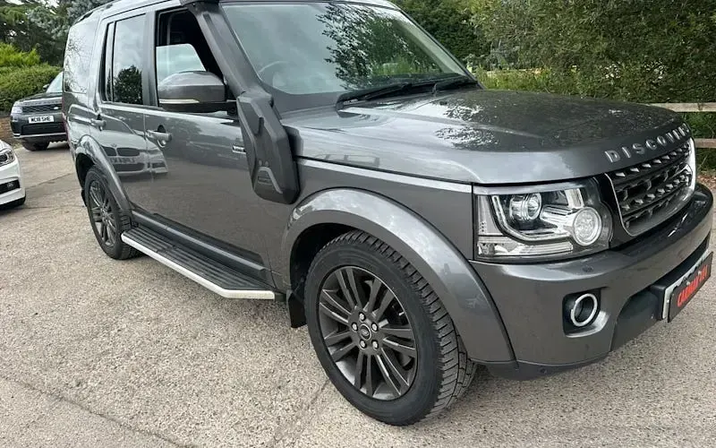 Used Land Rover Discovery 4 Graphite 256 HP (188 kW) 2016 SUV