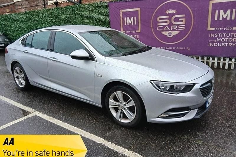 Silver Used 2018 Vauxhall Insignia Sport | £4,995 (Fair price) - Image 1/1