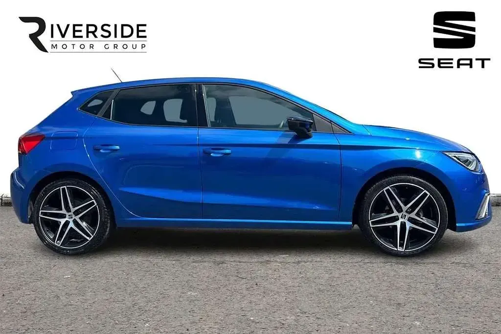 Used Seat Ibiza FR 95 HP (69 kW) 2022 Blue Hatchback