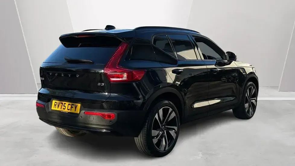 Used Volvo XC40 Ultra 2025 Black SUV
