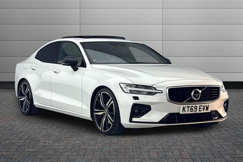 Used Volvo S60 R-Design 250 HP (183 kW) 2020 White Sedan