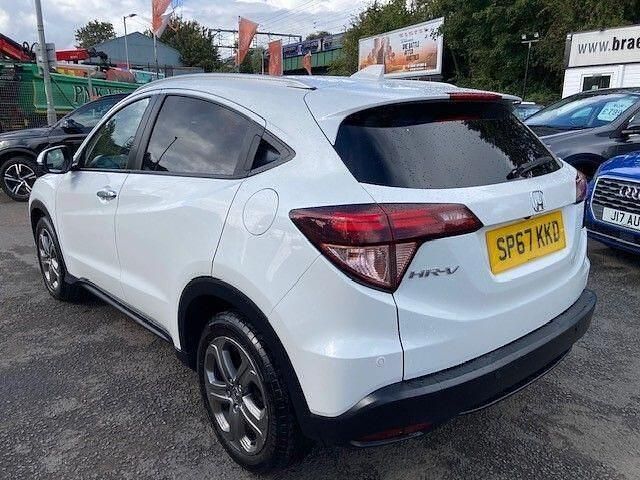Begagnad Honda HR-V EX 120 HK (88 kW) 2017 Vit SUV