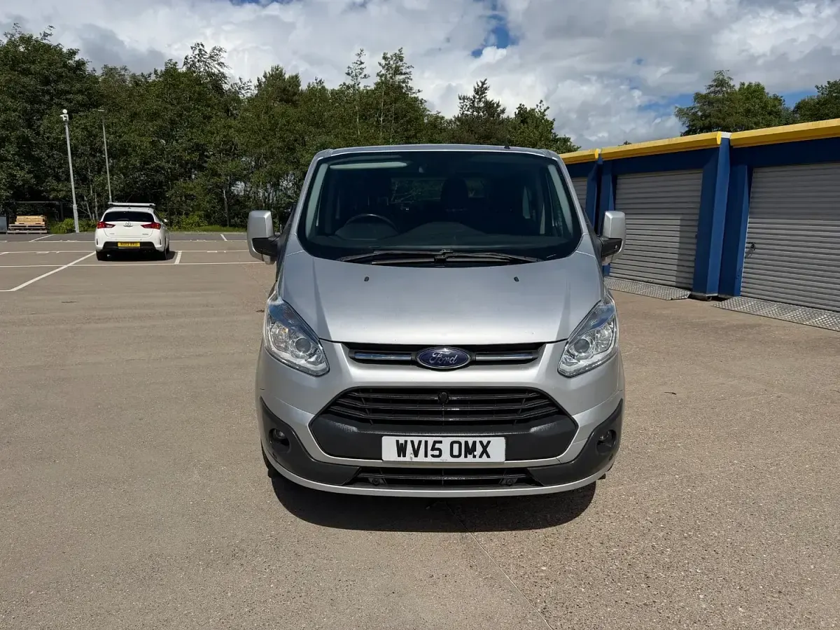 Used Ford Tourneo Limited 125 HP (91 kW) 2015 Silver MPV