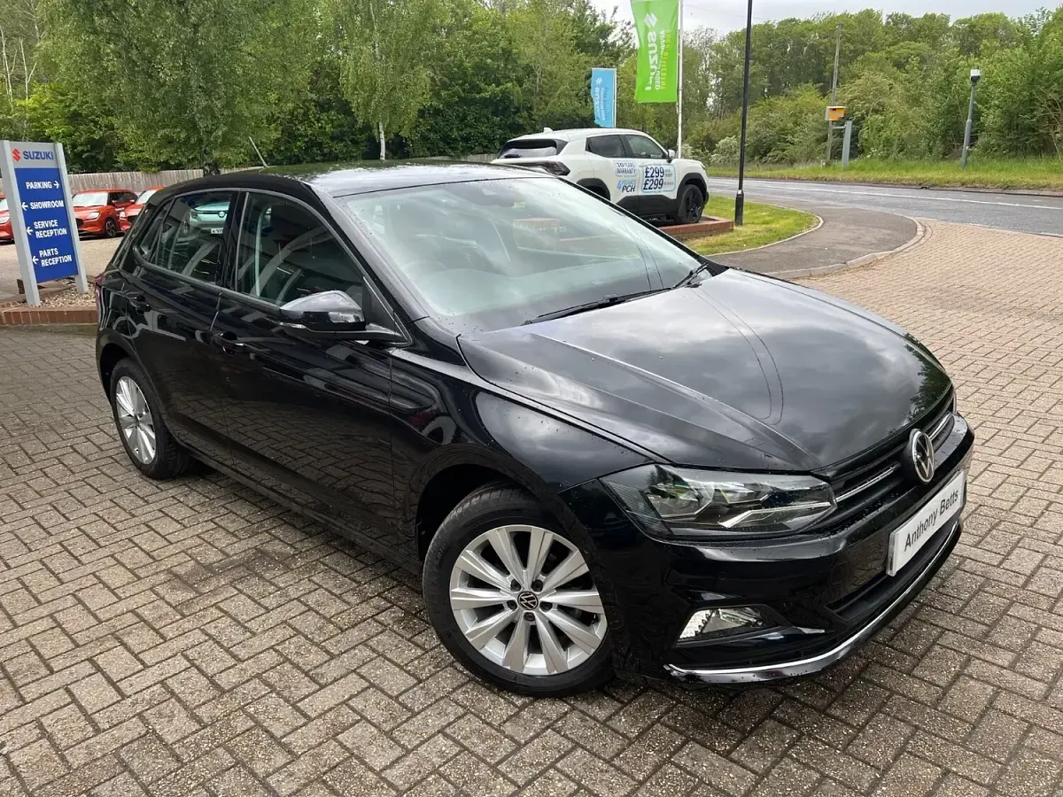 Used VW Polo SEL 95 HP (69 kW) 2021 Black Hatchback