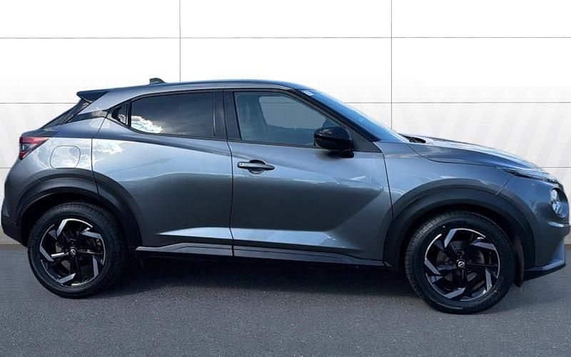Used Nissan Juke N-Connecta 114 HP (83 kW) 2023 Grey SUV