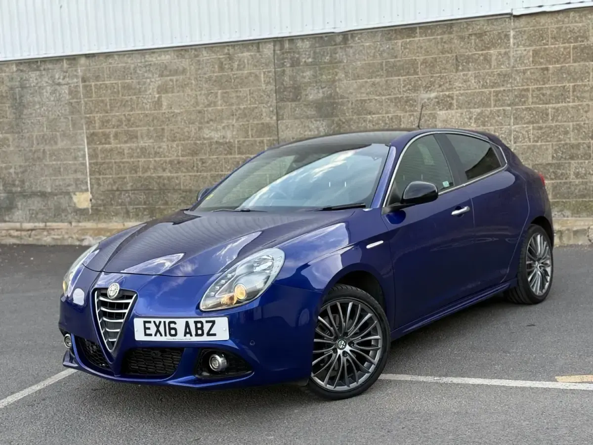 Begagnad Alfa Romeo Giulietta 2016 Blå Halvkombi