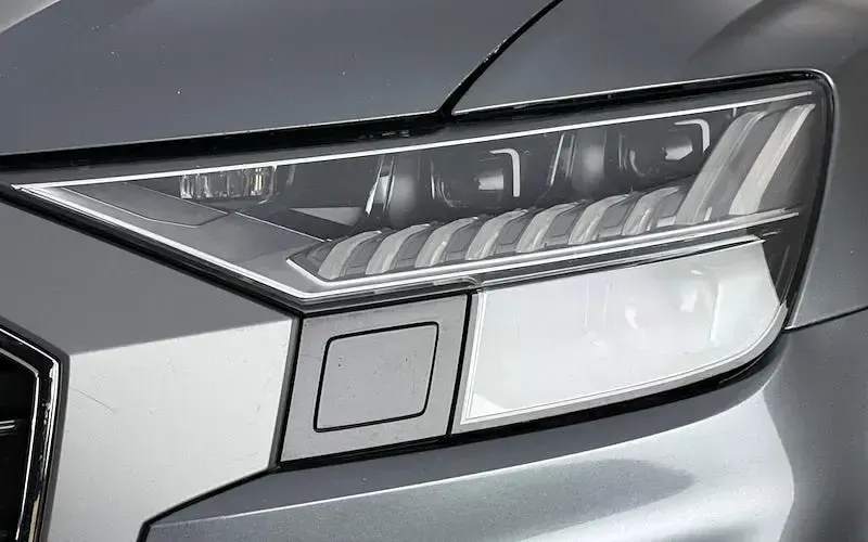 Used Audi Q8 S-Line 286 HP (210 kW) 2023 SUV