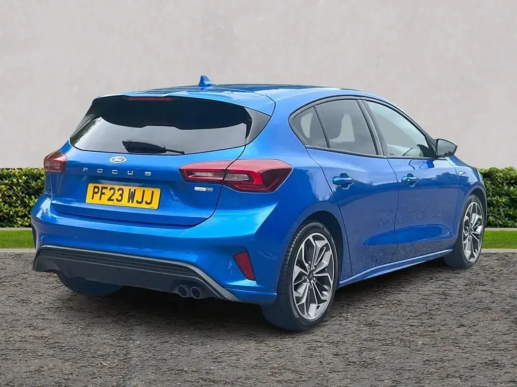 Used Ford Focus ST-Line X 2023 Blue Hatchback