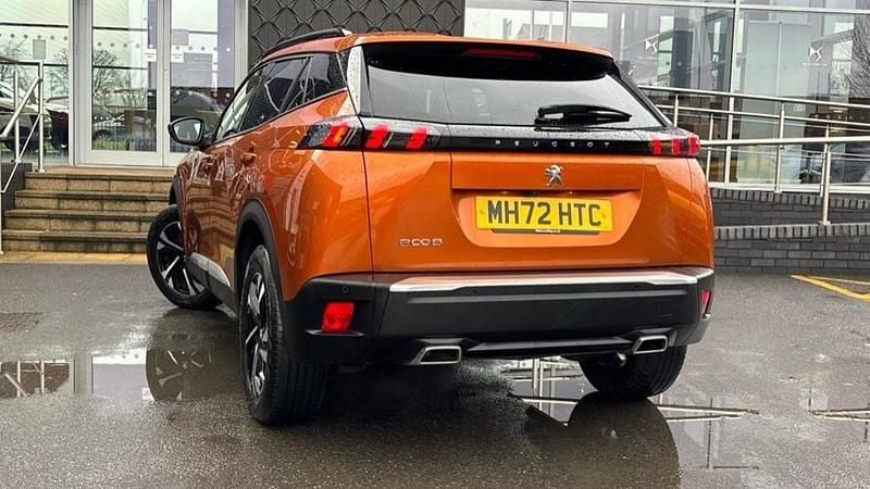 Used Peugeot 2008 Allure+ 129 HP (94 kW) 2023 Orange SUV