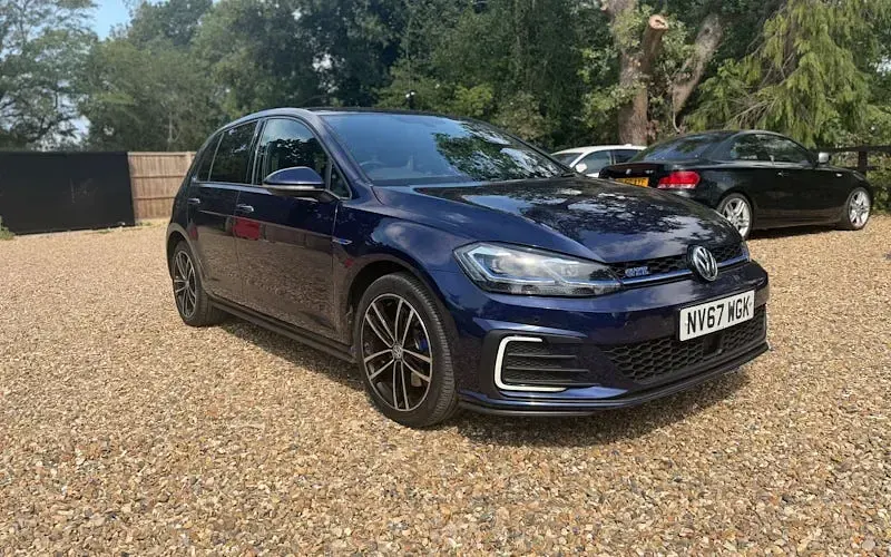 Used VW Golf VII GTE 204 HP (150 kW) 2017 Hatchback