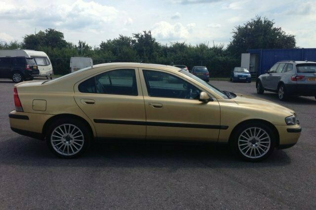 Used Volvo S60 2001 Sedan