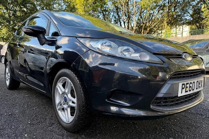 Black Used 2010 Ford Fiesta Zetec Hatchback | £1,795 (Good price) - Image 1/4