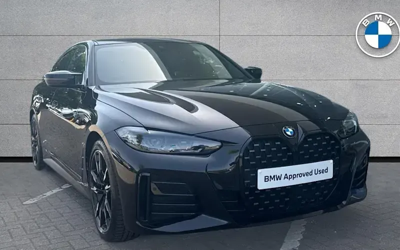 Käytetty BMW M440 M Sport 374 HP (275 kW) 2025 Sedan