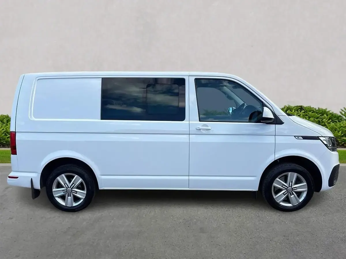 Usado VW Transporter Highline 2023 Branco Van