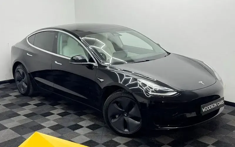 Used Tesla Model 3 Standard Range 180 kW (245 HP) 2021 Sedan