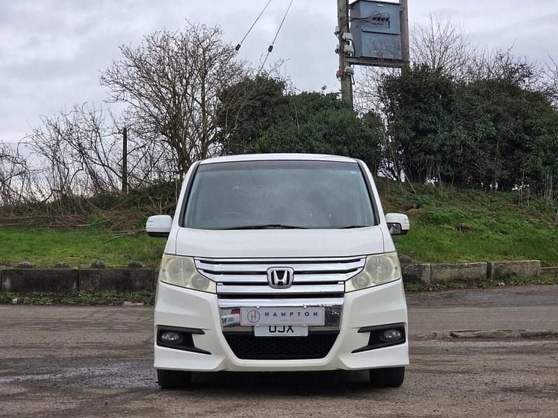 Used Honda Stepwgn 2023 White MPV