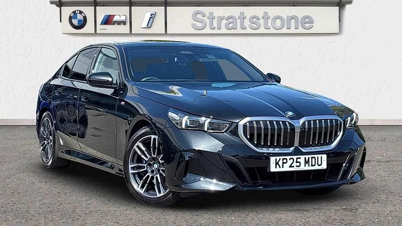 Black Used 2025 BMW 520 M Sport | £39,990 (Good price) - Image 1/3