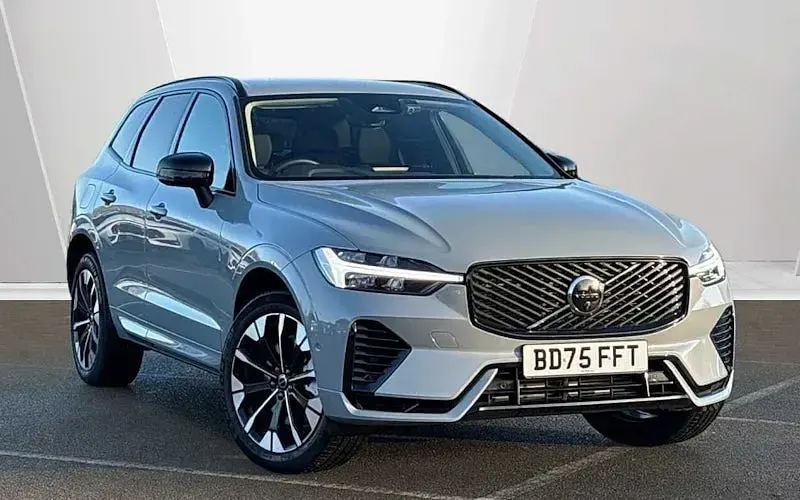 Usado Volvo XC60 Plus 349 HP (256 kW) 2025 SUV