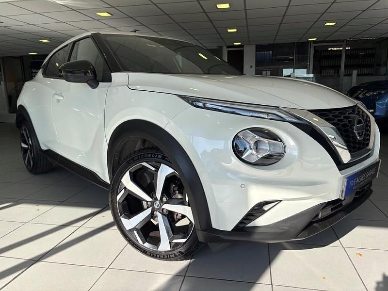 White Used 2021 Nissan Juke Tekna SUV | £15,999 (Fair price) - Image 1/3