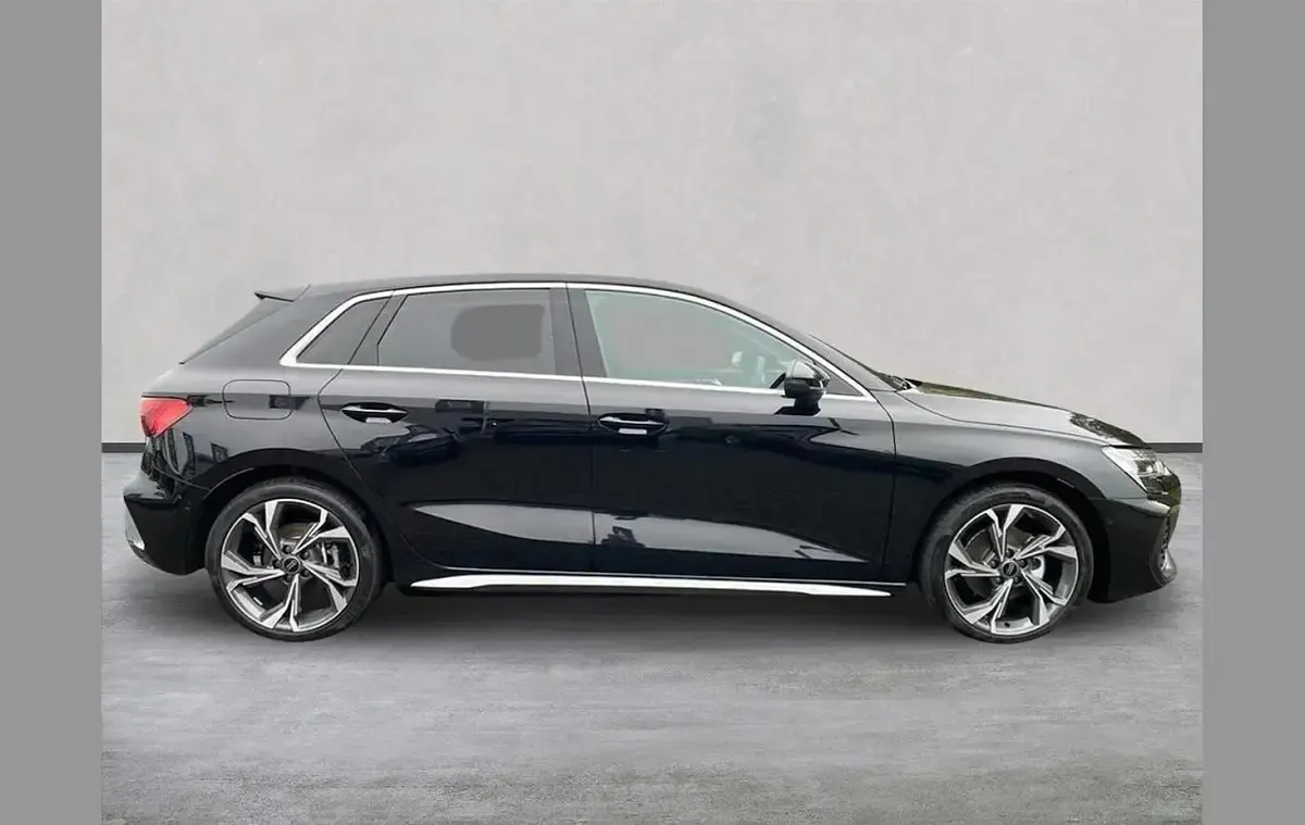 New Audi A3 e-tron S-Line 200 HP (147 kW) 2025 Other Hatchback