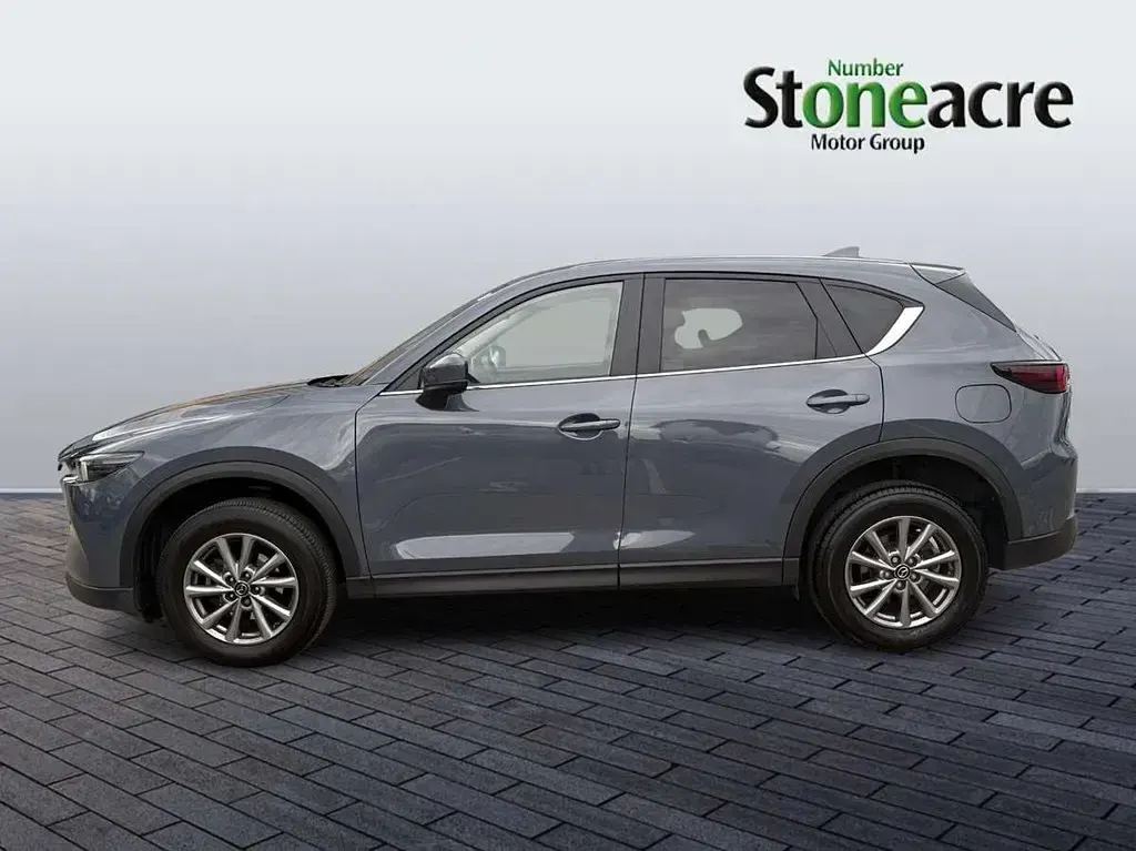 Usado Mazda CX-5 Center-Line 165 HP (121 kW) 2024 Cinzento SUV