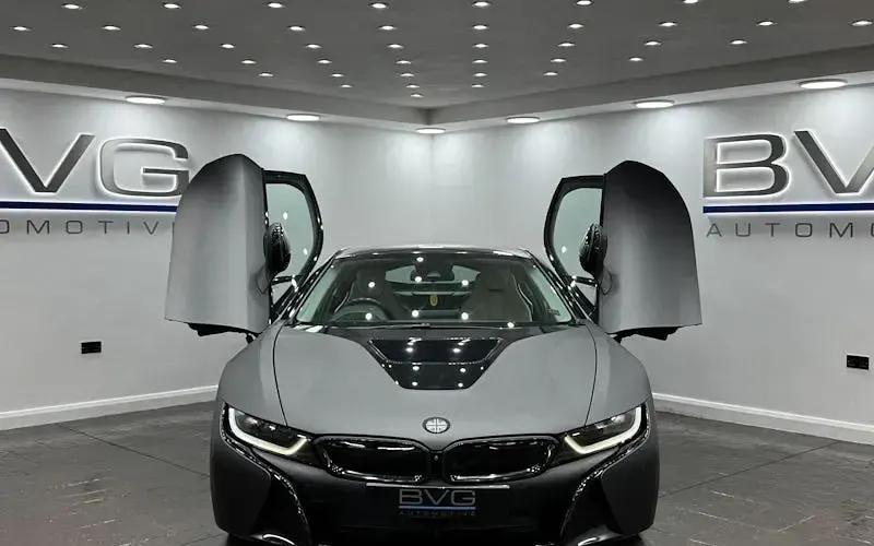 Used BMW i8 362 HP (266 kW) 2017 Coupe
