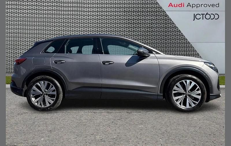 Used Audi Q4 e-tron Sport 150 kW (204 HP) 2022 Grey SUV