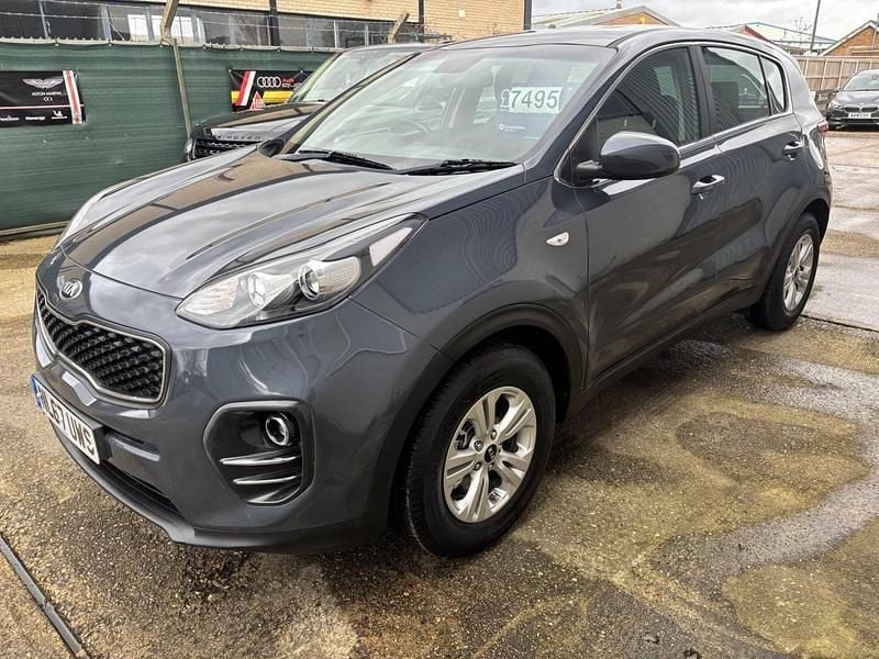 Used Kia Sportage 115 HP (84 kW) 2017 Blue SUV
