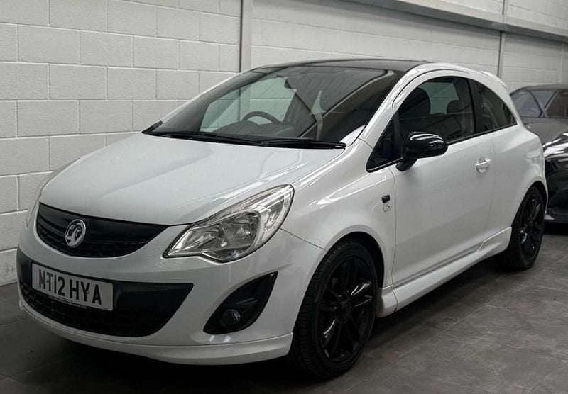 Used Vauxhall Corsa Edition 2012 White Hatchback