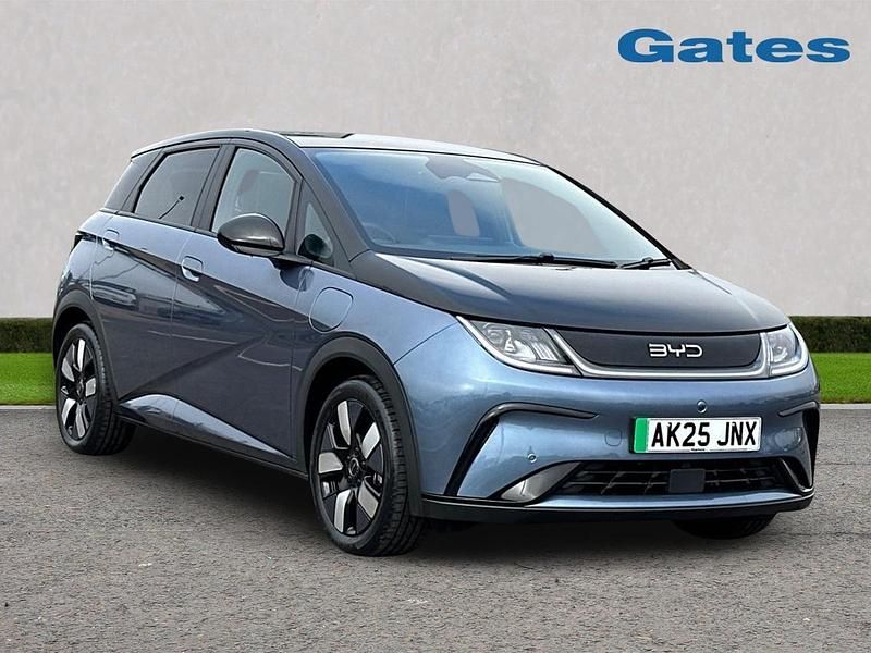 Used BYD Dolphin Design 150 kW (204 HP) 2025 Black/grey Hatchback