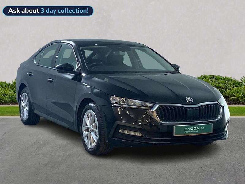 Black Used 2024 Skoda Octavia SE Technology Hatchback | £24,395 (Expensive) - Image 1/4