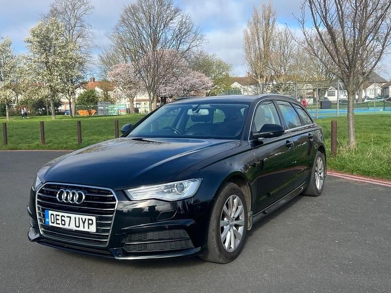 Usado Audi A6 190 HP (139 kW) 2018 Preto Carrinha